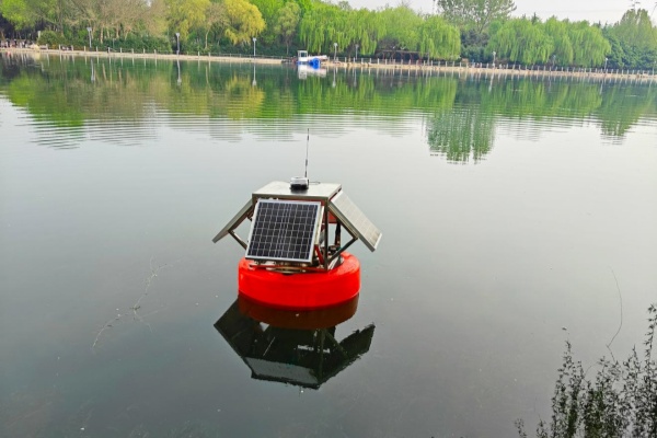 浮标水质监测站图片